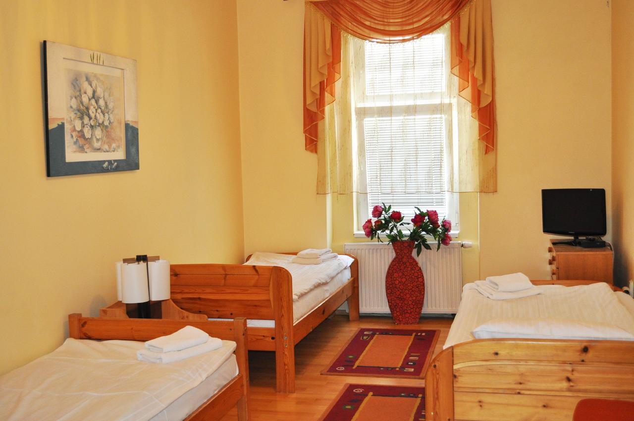 Pension Berg Prague Luaran gambar